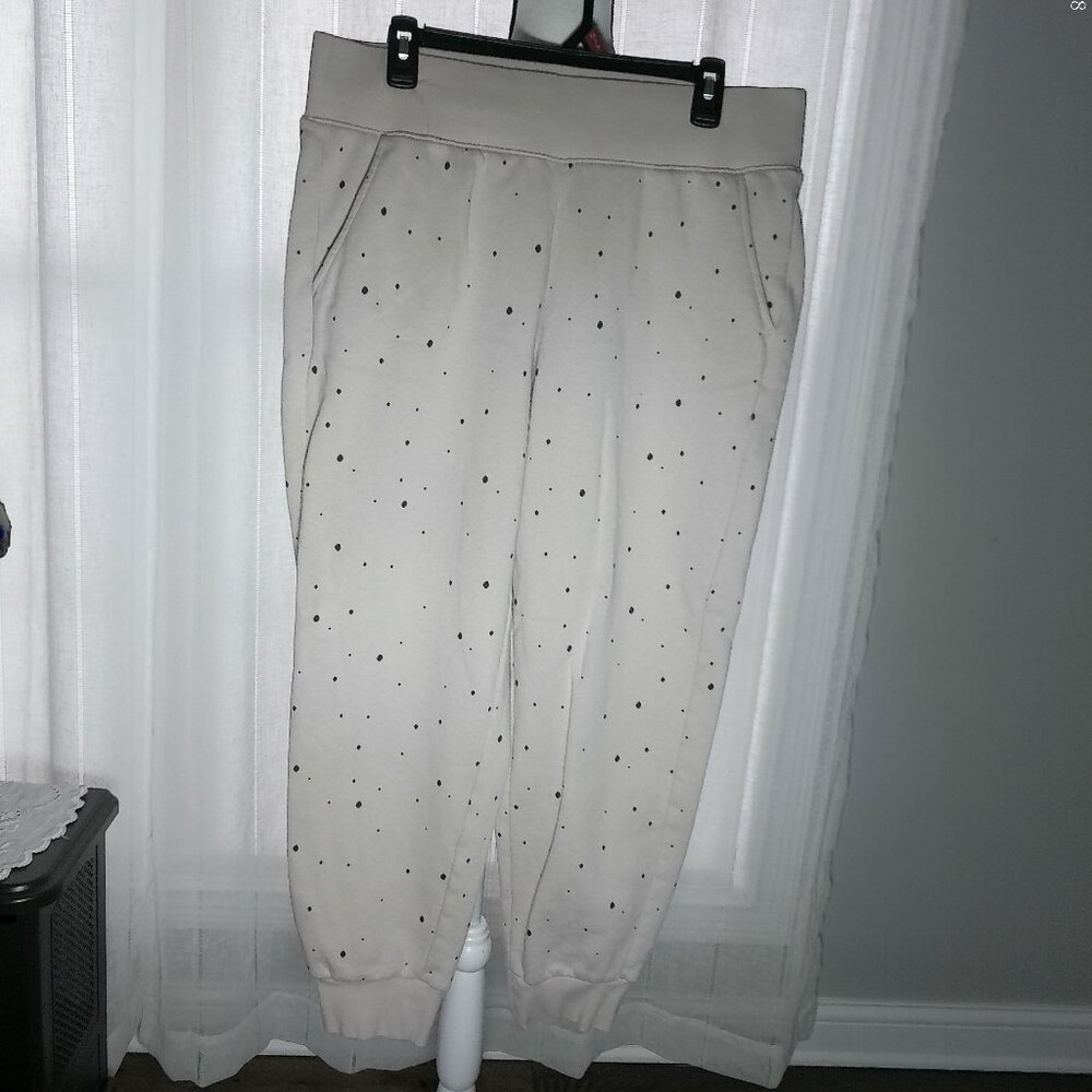 A NEW DAY Cropped Joggers w/Pockets Blush Pink w/Black Polka Dots L
